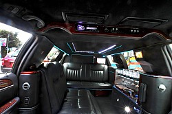 Limosina Negra en Medellín - Servicio de Limosina